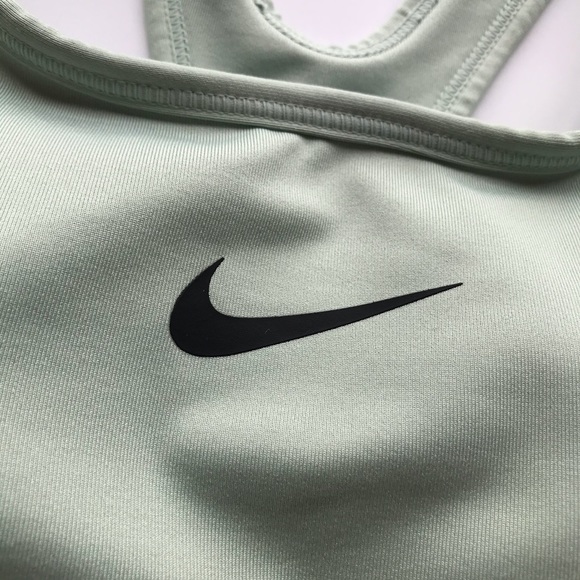 Nike Dri-Fit Mint Sports Bra Padded - Picture 3 of 11